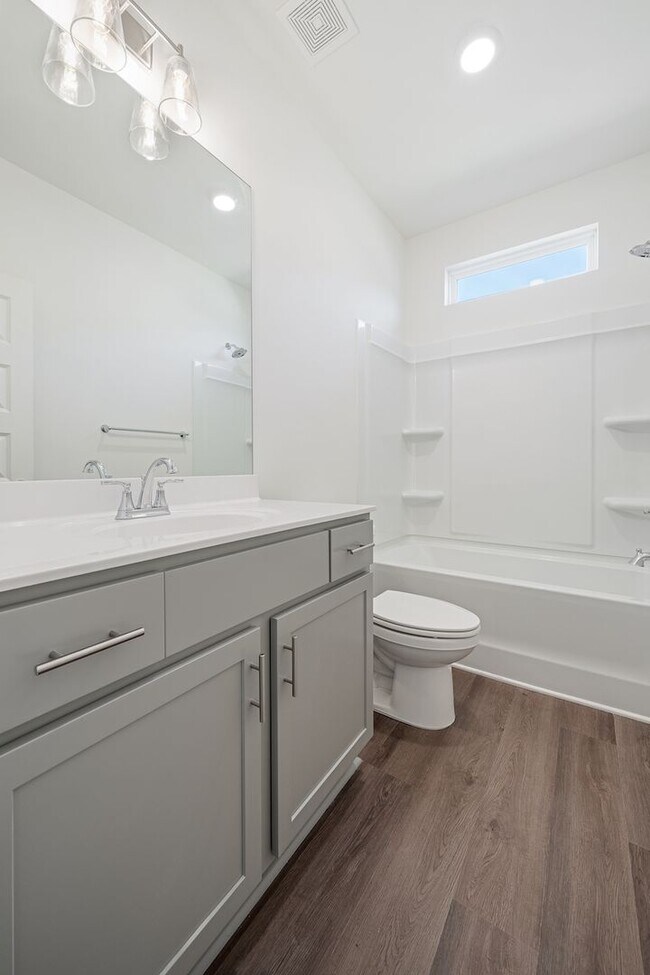 Building Photo - Luxury Living- One Bedroom with Garage and...