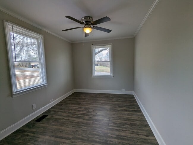 Building Photo - 427 Mildred Ave