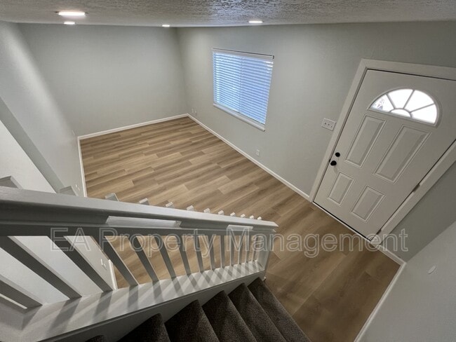 Building Photo - 6012 Calle Nueve NW