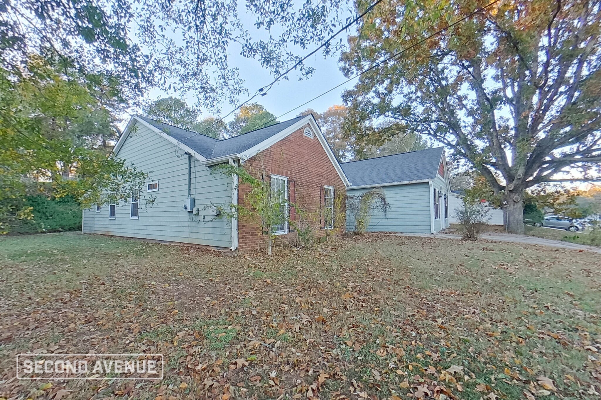 Building Photo - 3703 Windy Hill Dr SE