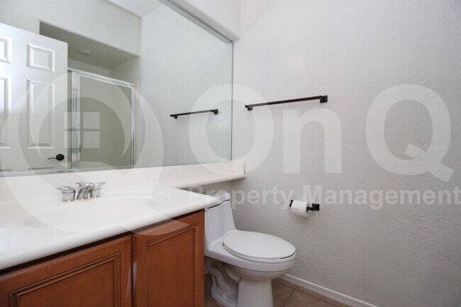 Building Photo - 17008 S 27th Ln