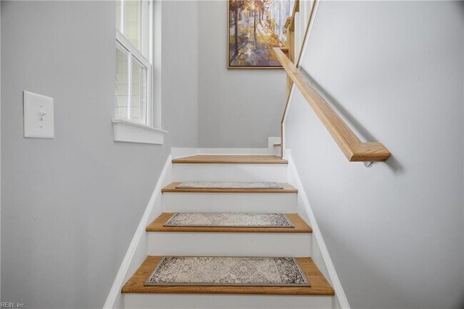 Building Photo - 1741 Watershed Ct