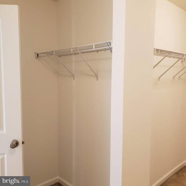 Building Photo - 23409 Berkeley Meadows Dr