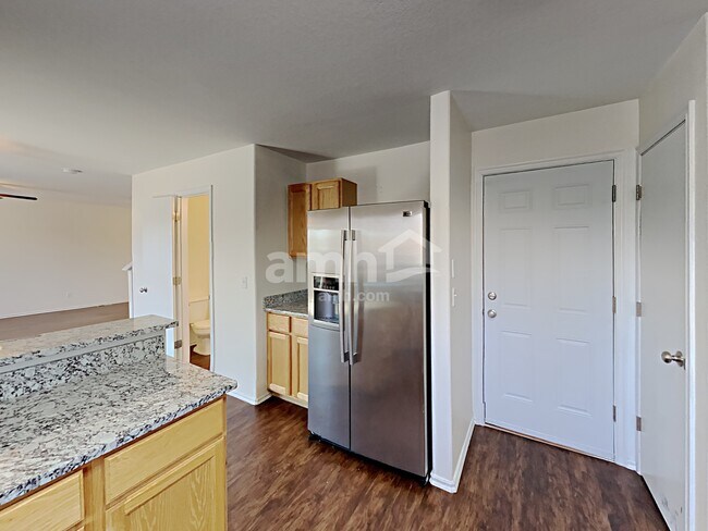 Building Photo - 11762 Elizabeth Cir