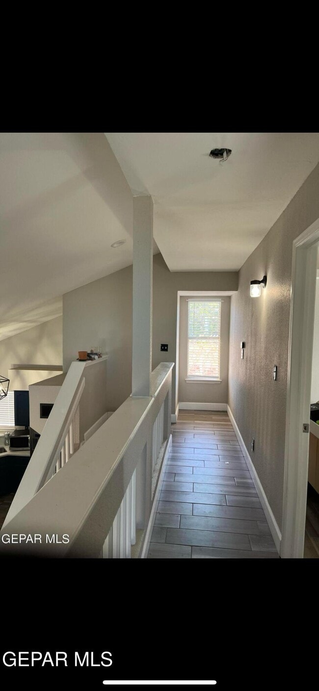 Building Photo - 7548 Plaza Taurina Dr