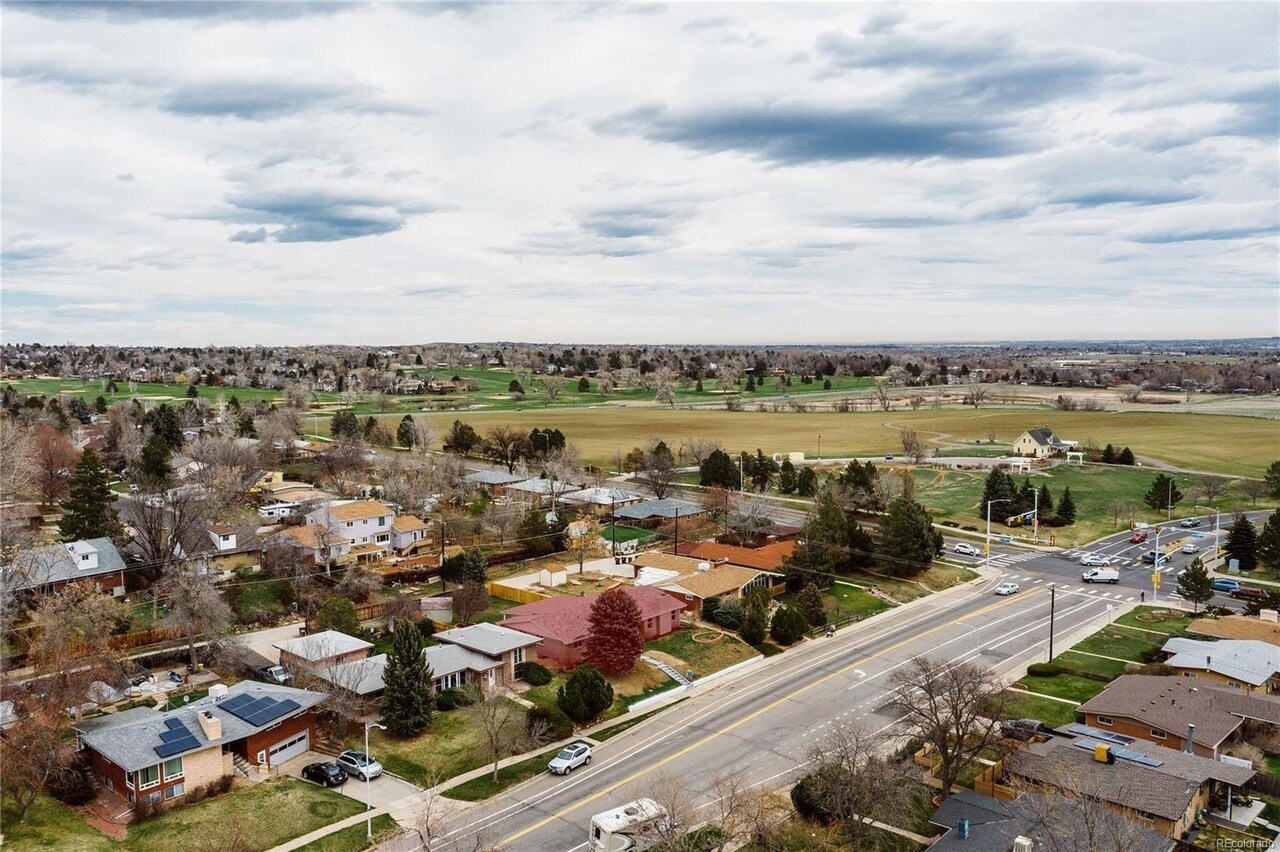 Sky View - 165 W Midway Blvd