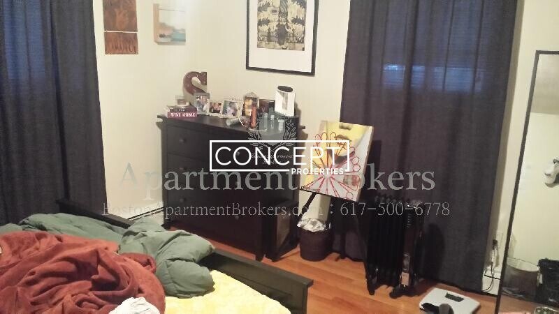 Building Photo - 357 Faneuil St