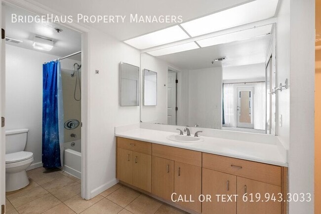 Building Photo - 655 Columbia St