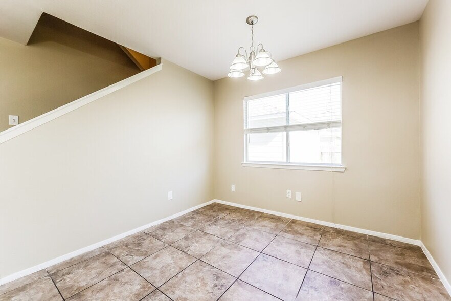 Building Photo - 1207 Verde Trails Dr