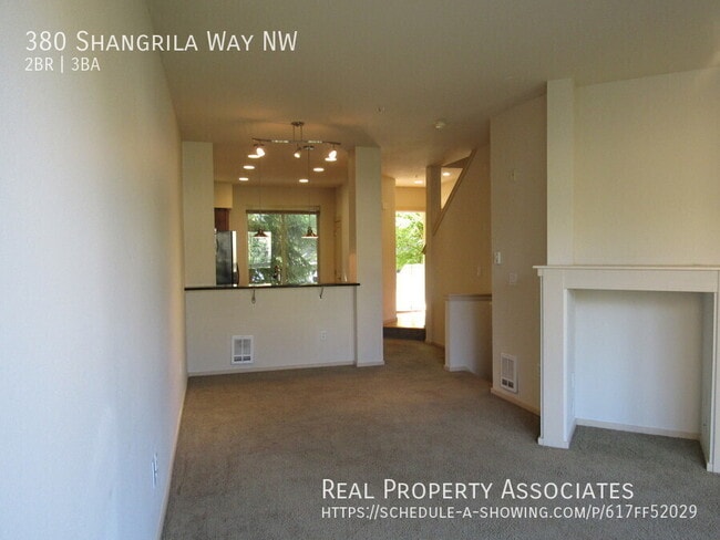 Building Photo - 380 Shangri-La Way NW