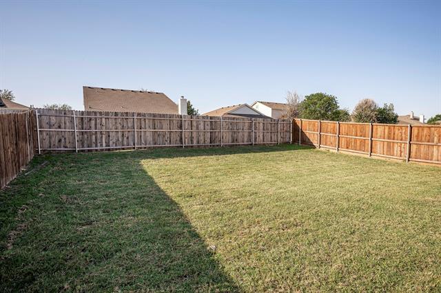 Building Photo - 8924 King Ranch Dr