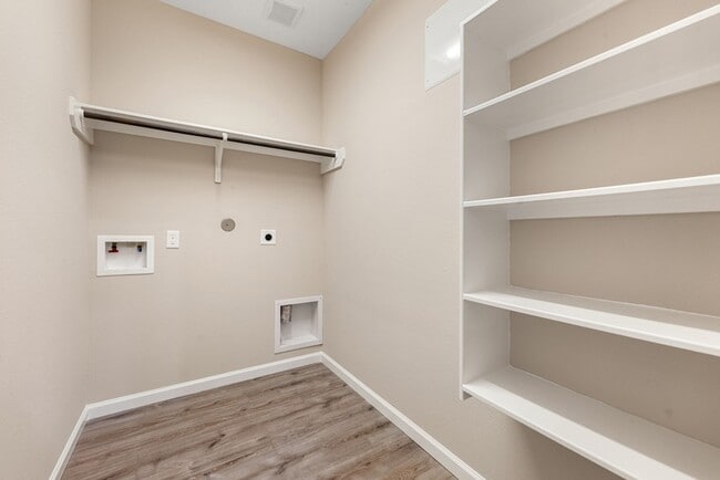 Building Photo - 11429 W Woodmark