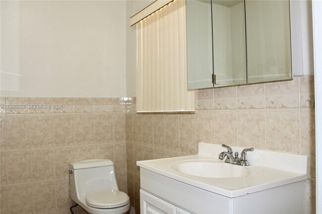 Building Photo - 300 SW 8th St