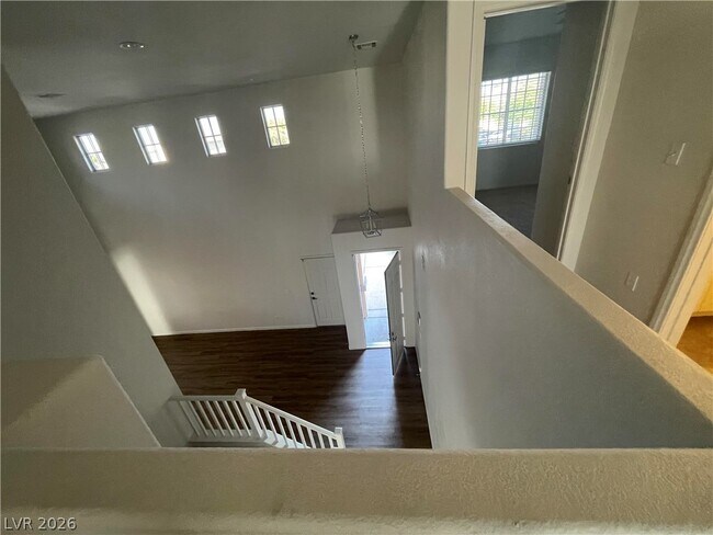 Building Photo - 5306 Spring Canyon St