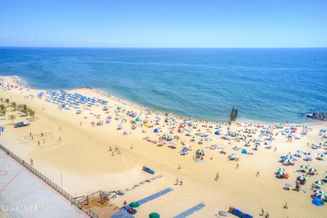 Building Photo - 364 Westwood Ave