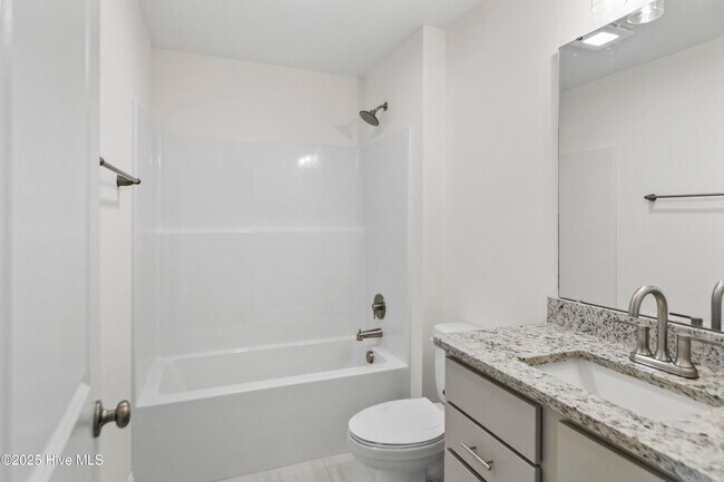Building Photo - 1408 Hartley Ln