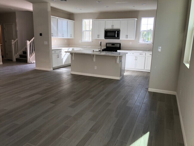 Building Photo - 2809 Mabry Dr