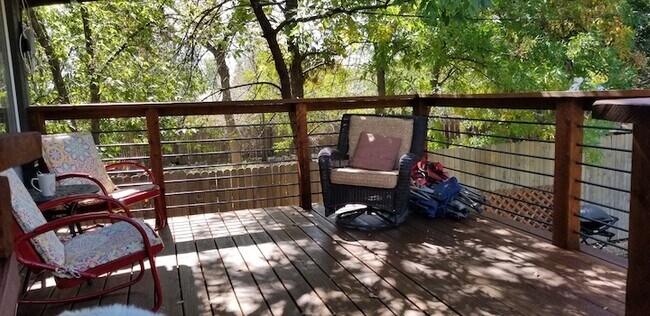 Building Photo - 2499 1/2 Pierce Street