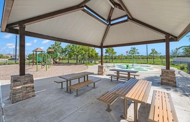 Building Photo - 3131 Boulder Rdg Dr