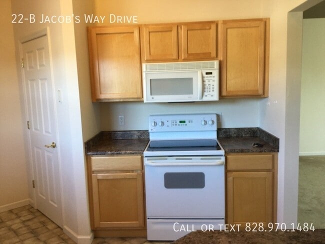 Building Photo - 22 Jacobs Way Dr