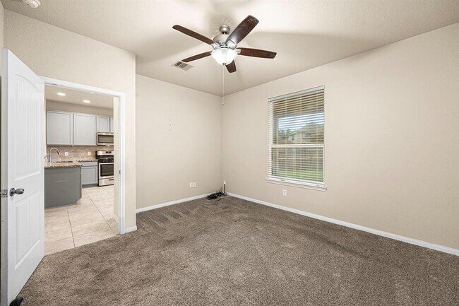Building Photo - 7538 Merrylands Dr