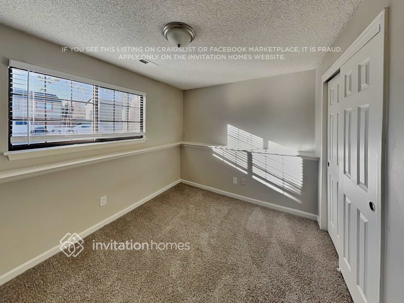 Building Photo - 12150 Bellaire St