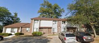 Building Photo - 351 W Fairview Ave