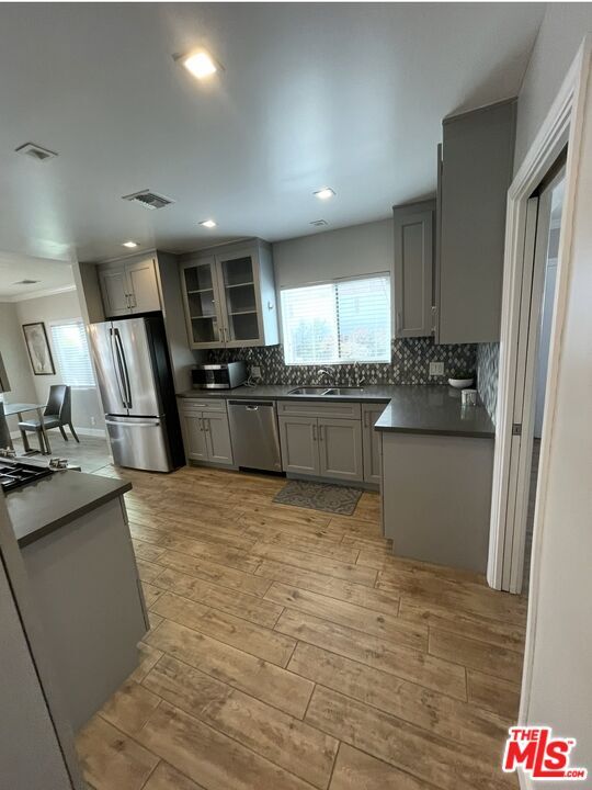 Building Photo - 4439 Don Zarembo Dr