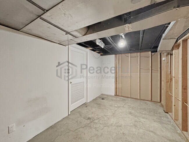 Building Photo - 3558 S 700 E