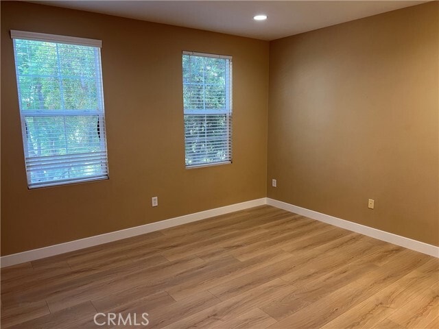 Building Photo - 114 Timberwood