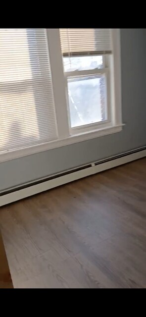 Building Photo - 42 Erwin Pl