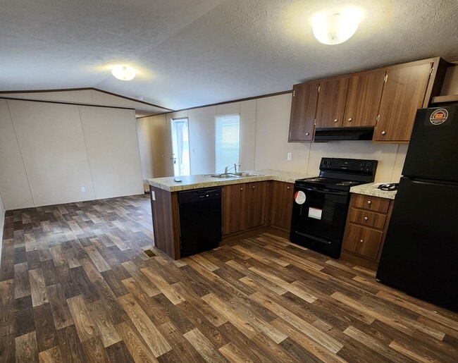 Building Photo - 2408 Park Edge Way