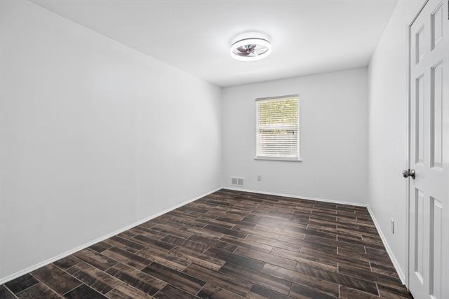 Building Photo - 5929 Canterview Dr