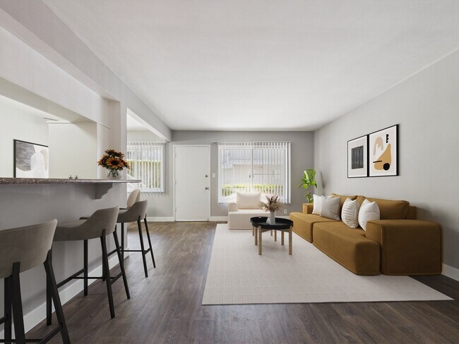 Building Photo - Overland Avenue Apartments