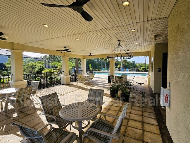 Building Photo - 30219 Southwell Ln