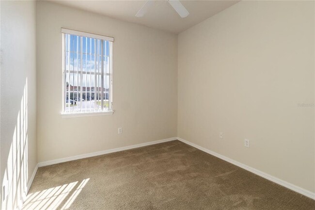 Building Photo - 214 Monroe Cir