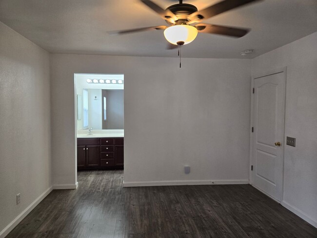 Building Photo - 4215 Montara Dr