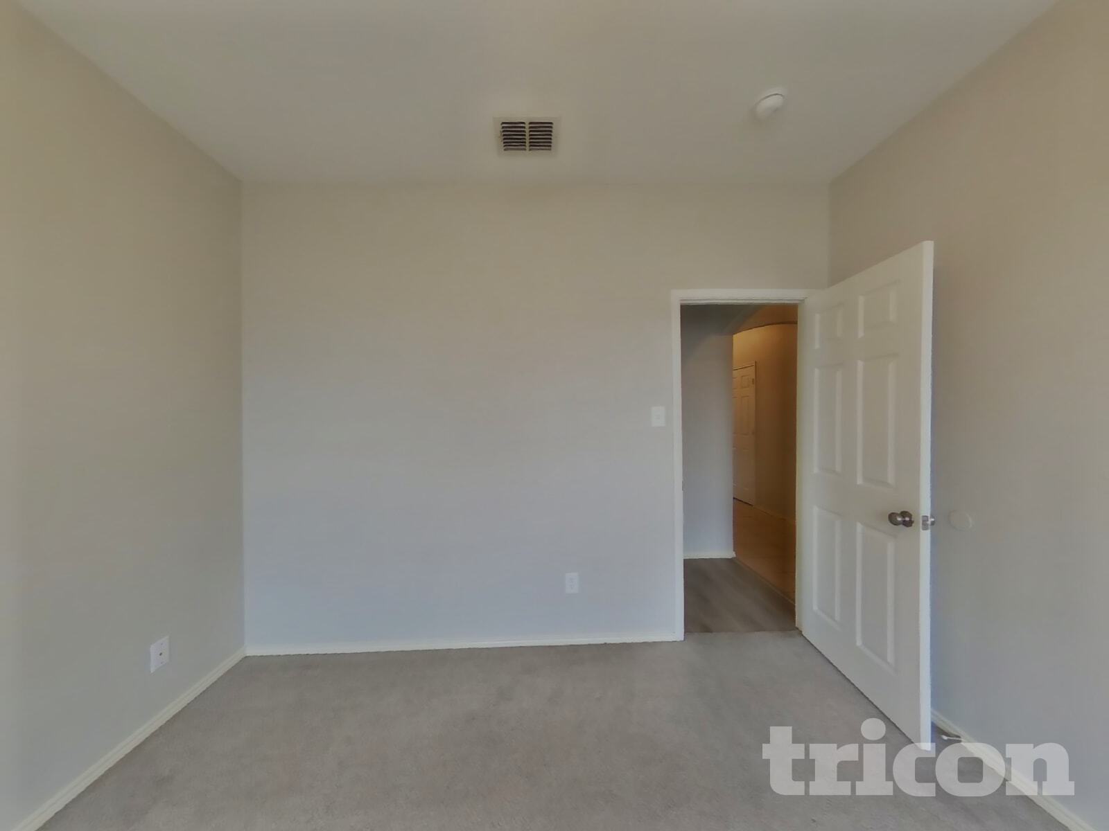 Building Photo - 2809 Thistlewood Dr