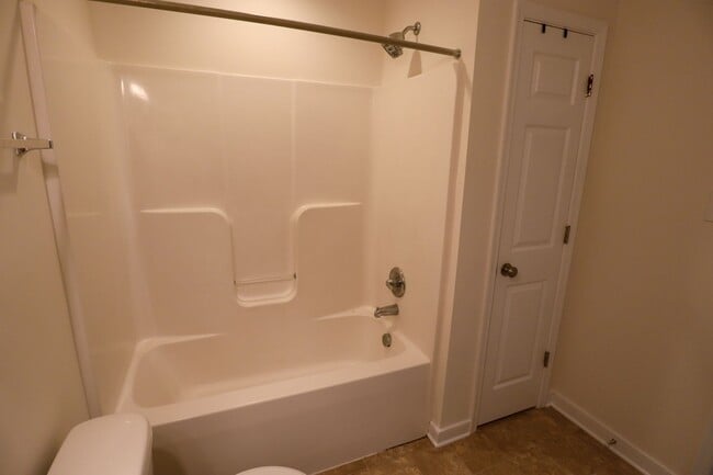 Building Photo - Spacious 4BR Home with Garage Steps from C...