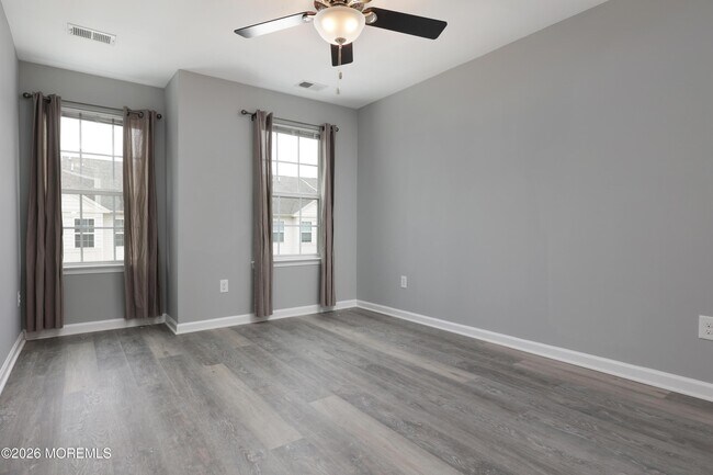 Building Photo - 43 Jake Dr