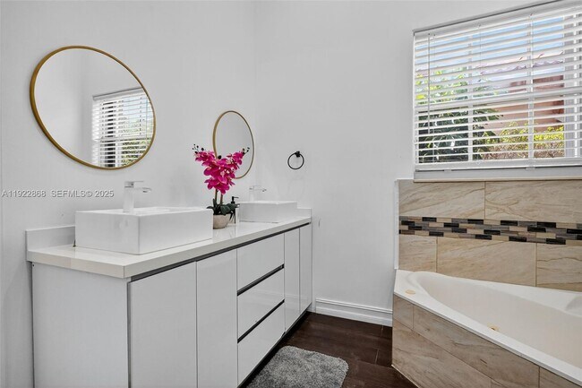 Building Photo - 16432 NW 12th St