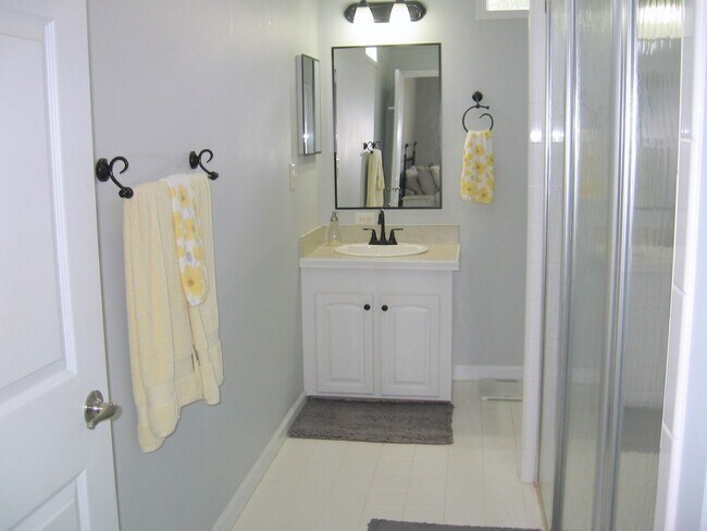 Building Photo - SMITHFIELD