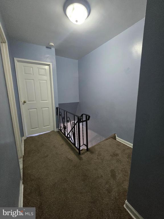 Building Photo - 8729 Ditman St