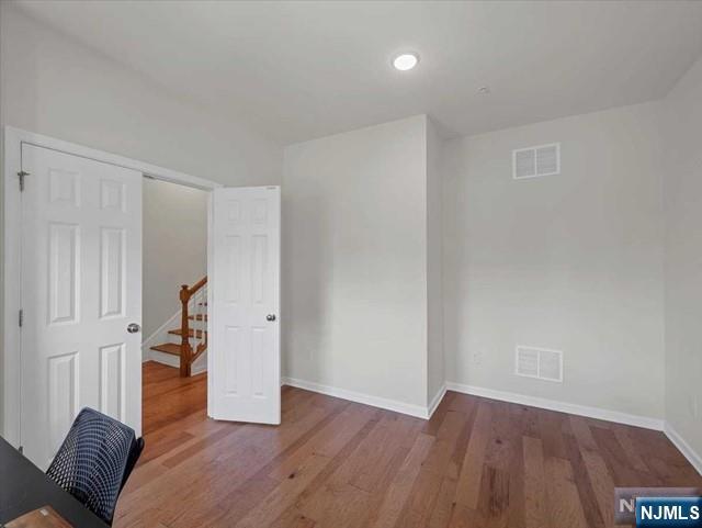 Building Photo - 12 Litchfield Ln
