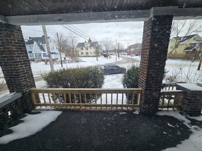 Building Photo - 3784 E 114th St