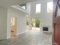 Building Photo - 76 Gauguin Cir