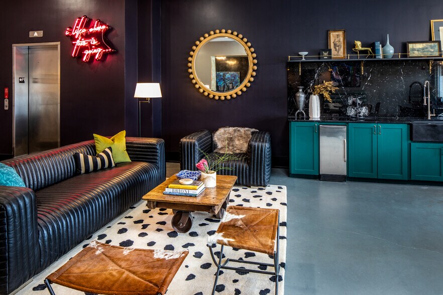 Ambrose Dallas, TX Apartment Finder