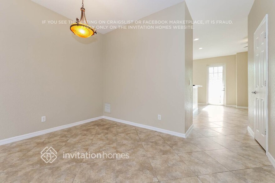 Building Photo - 253 E Bay Cedar Cir