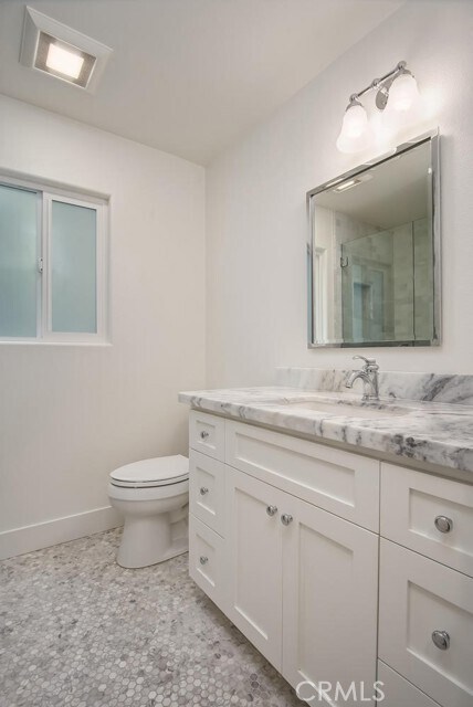 Building Photo - 2591 Point Del Mar