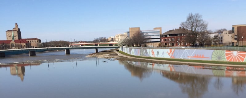 Building Photo - 22 Emmet St